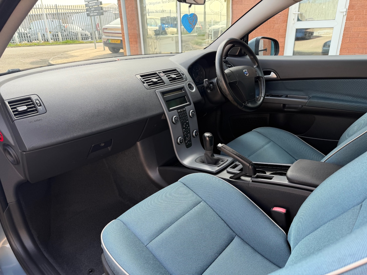 Used Volvo C30 2009 for sale - 77983915: Photo 6