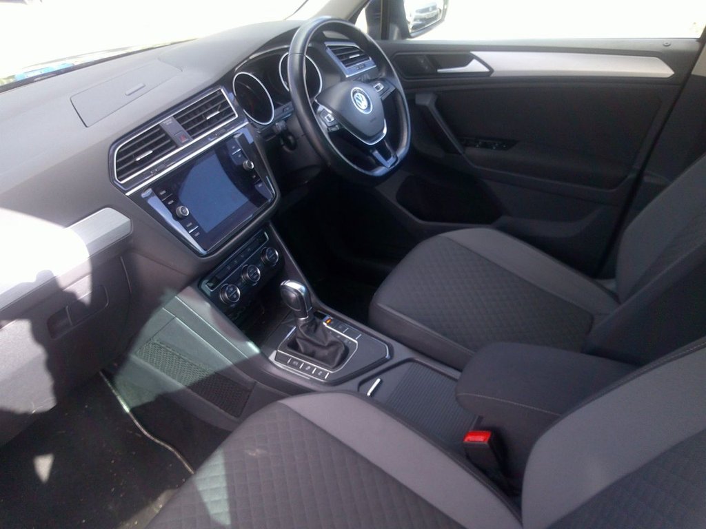 Used Volkswagen Tiguan 2019 for sale - 77879854: Photo 24