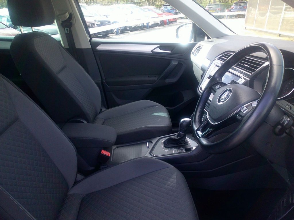 Used Volkswagen Tiguan 2019 for sale - 77879854: Photo 6