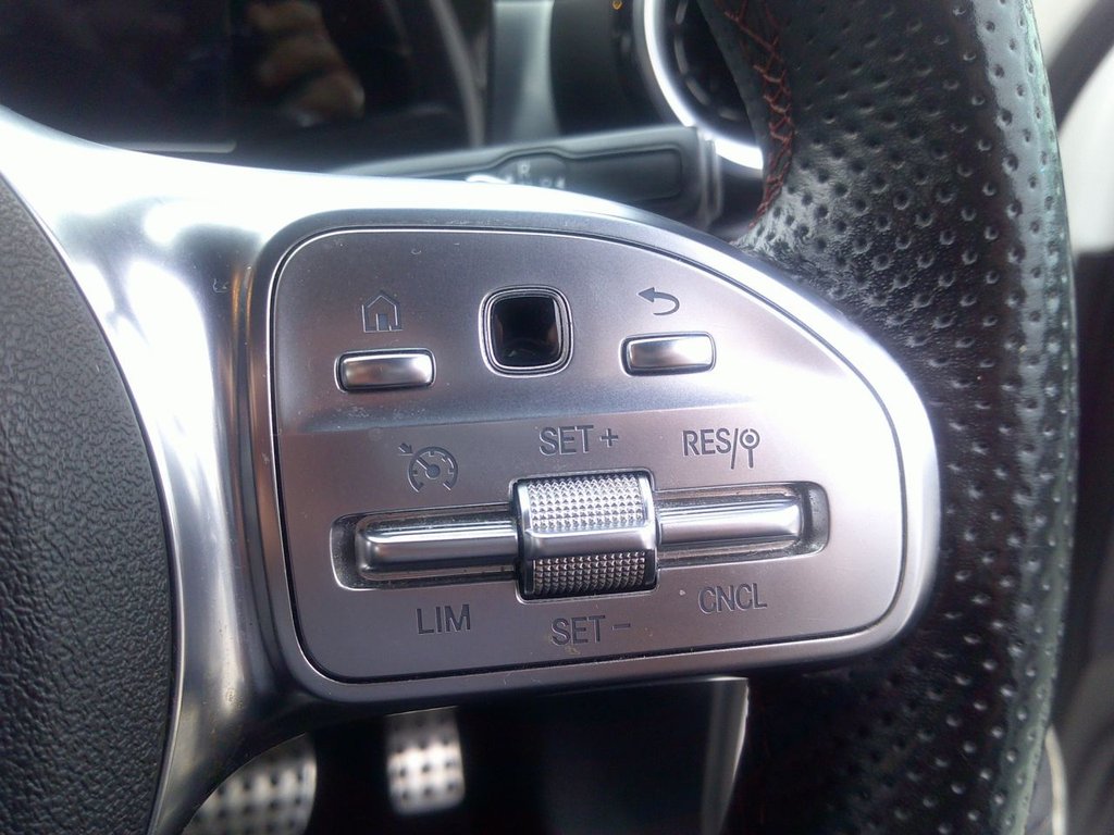 Used Mercedes-Benz A-Class 2018 for sale - 76647255: Photo 23