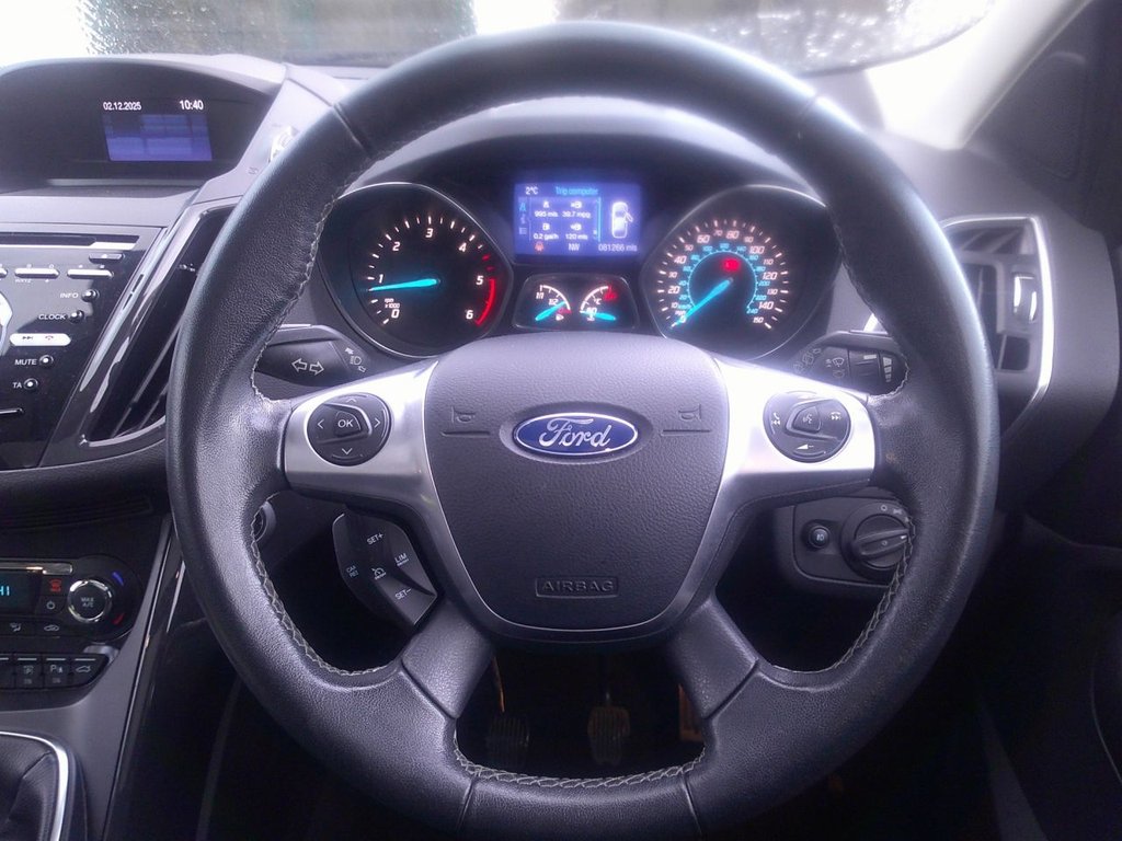 Used Ford Kuga 2014 for sale - 76986354: Photo 11