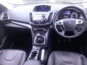 Used Ford Kuga 2014 for sale - 76986354: Photo