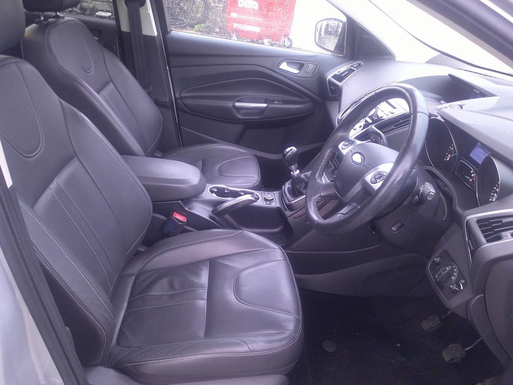 Used Ford Kuga 2014 for sale - 76986354: Photo 6