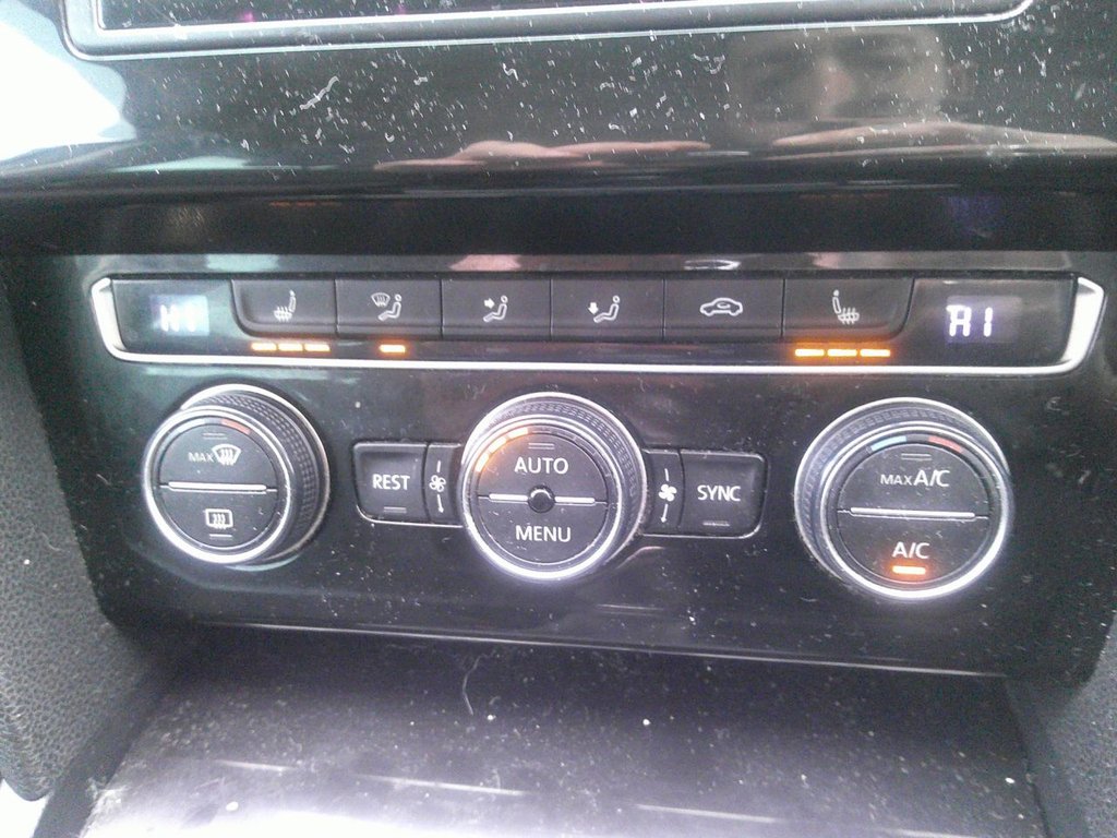 Used Volkswagen Passat 2016 for sale - 77437149: Photo 35