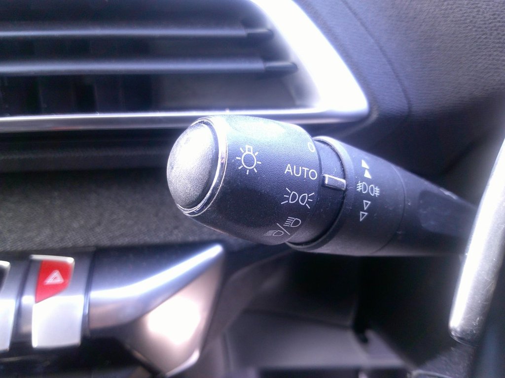 Used Peugeot 3008 2019 for sale - 76647262: Photo 24