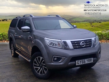 Used Nissan Navara 2016 for sale - 77227594: Photo
