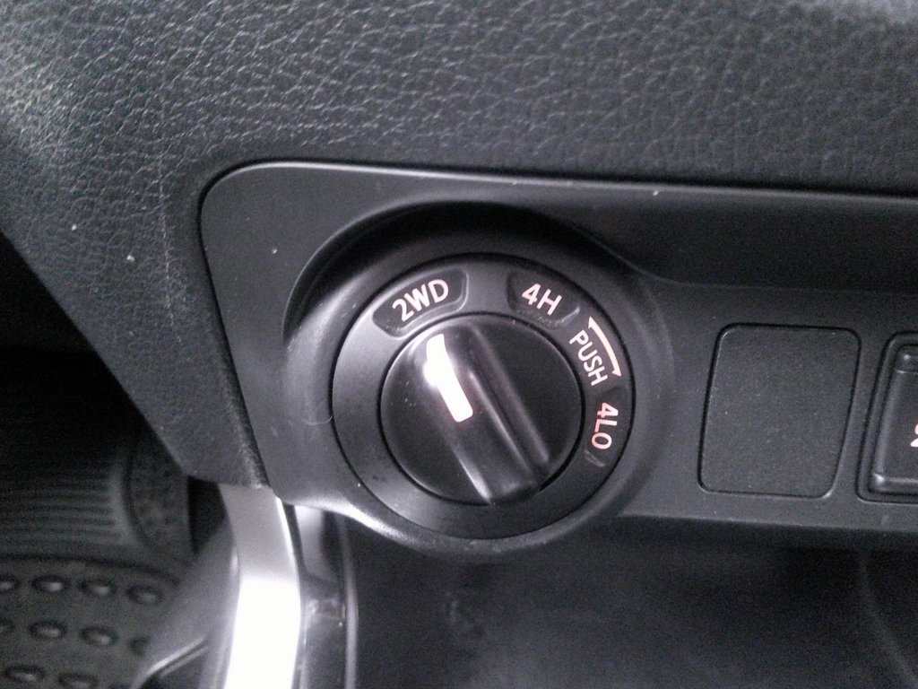 Used Nissan Navara 2016 for sale - 77227594: Photo 27