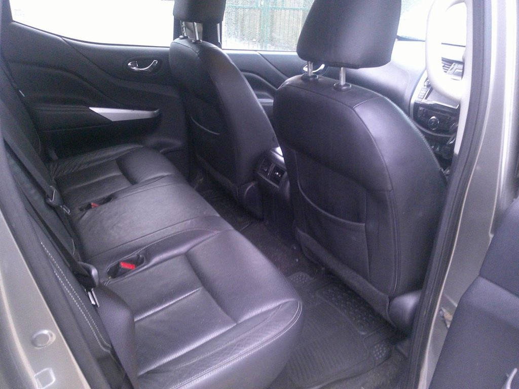 Used Nissan Navara 2016 for sale - 77227594: Photo 5