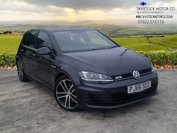 Used Volkswagen Golf 2016 for sale - 78919560: Photo