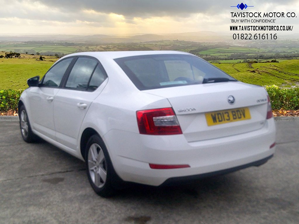 Used Skoda Octavia 2013 for sale - 76901133: Photo 10