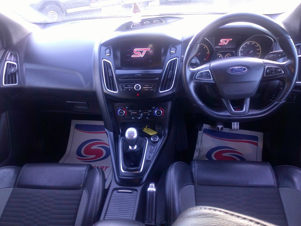 Used Ford Focus 2017 for sale - 77287935: Photo 3