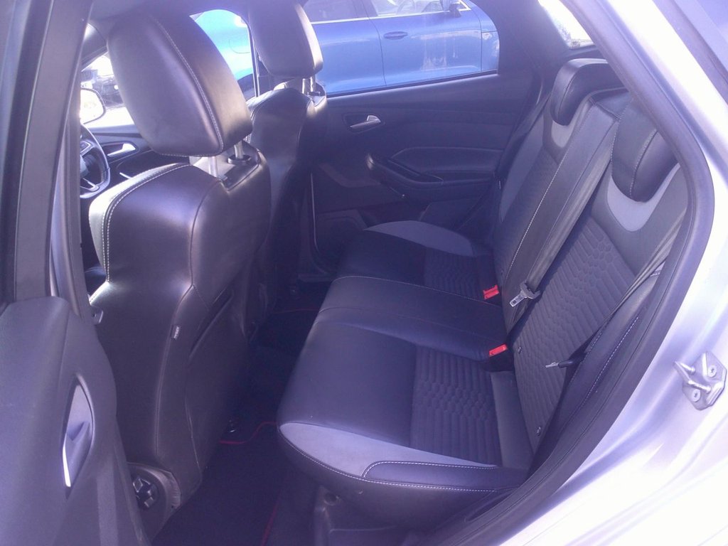 Used Ford Focus 2017 for sale - 77287935: Photo 9