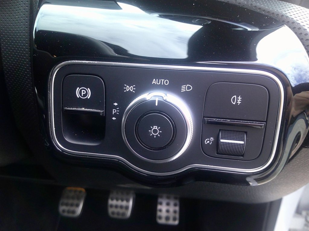 Used Mercedes-Benz A-Class 2020 for sale - 76647252: Photo 22