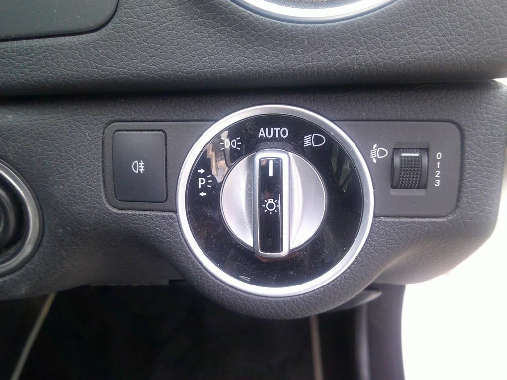 Used Mercedes-Benz C Class 2014 for sale - 76647243: Photo 20