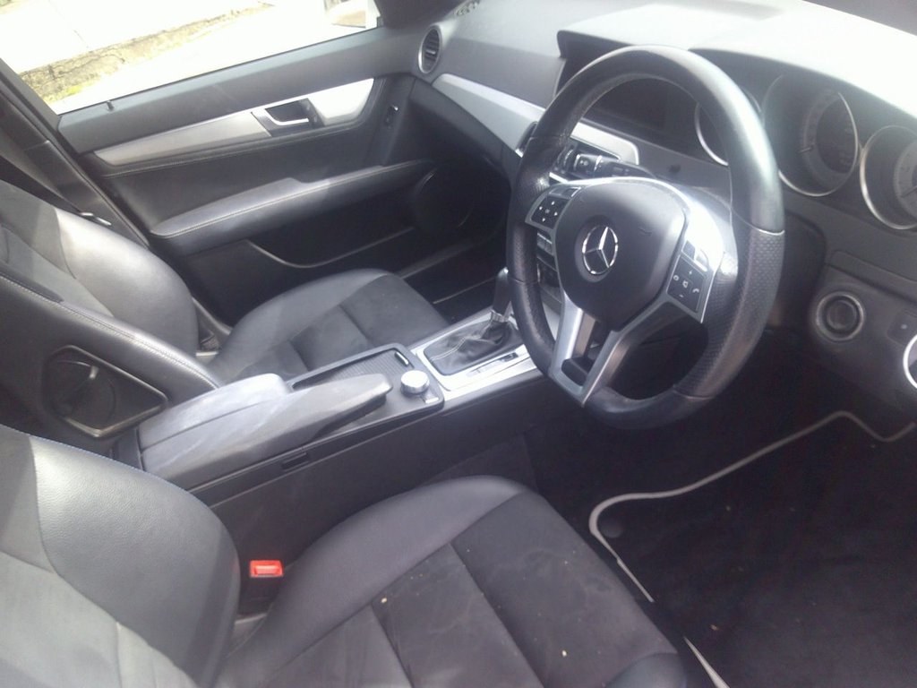 Used Mercedes-Benz C Class 2014 for sale - 76647243: Photo 27