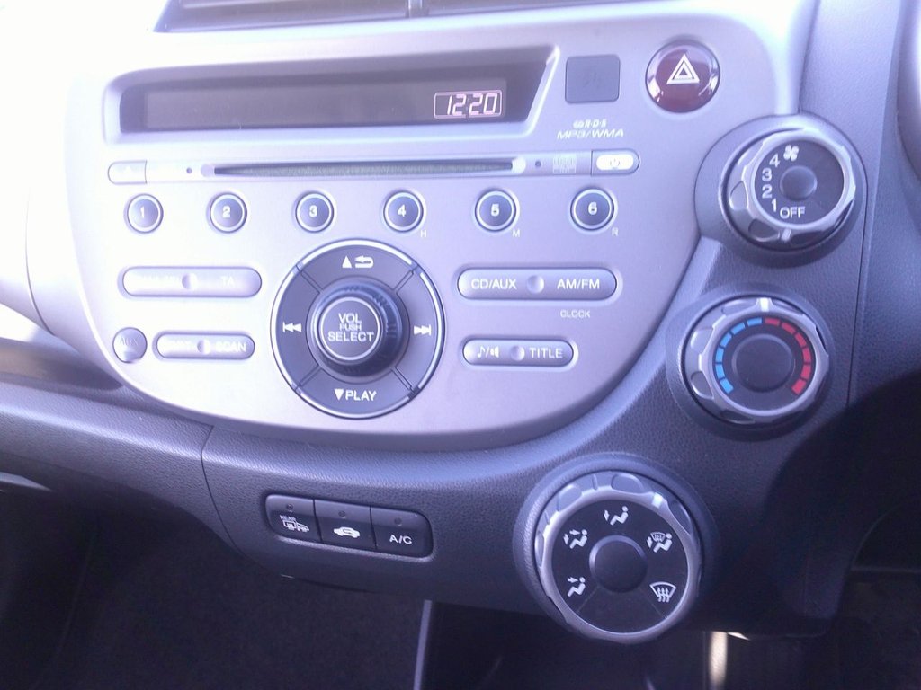 Used Honda Jazz 2009 for sale - 77110939: Photo 23