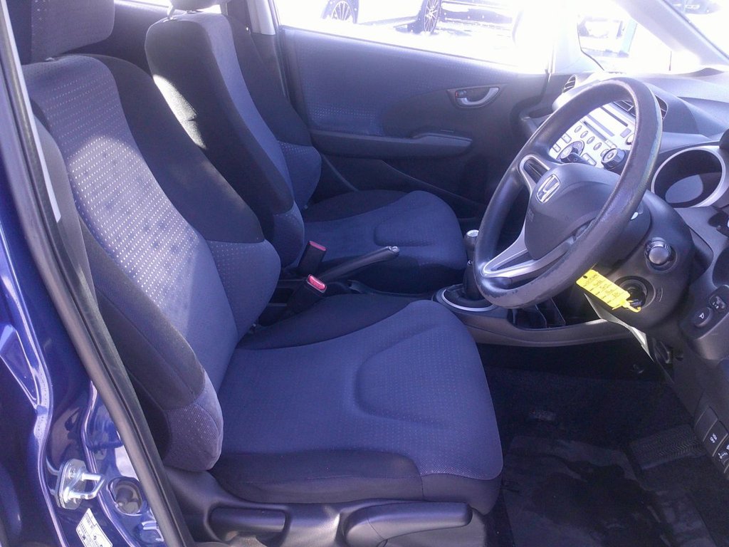 Used Honda Jazz 2009 for sale - 77110939: Photo 8