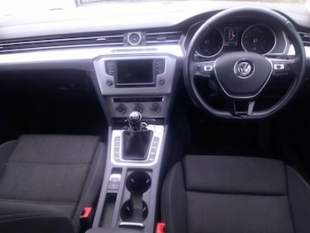Used Volkswagen Passat 2015 for sale - 78907832: Photo