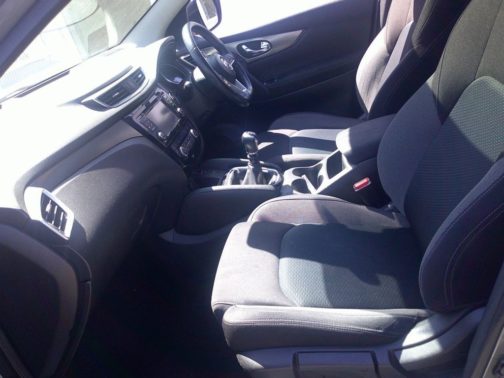 Used Nissan Qashqai 2018 for sale - 77507255: Photo 15