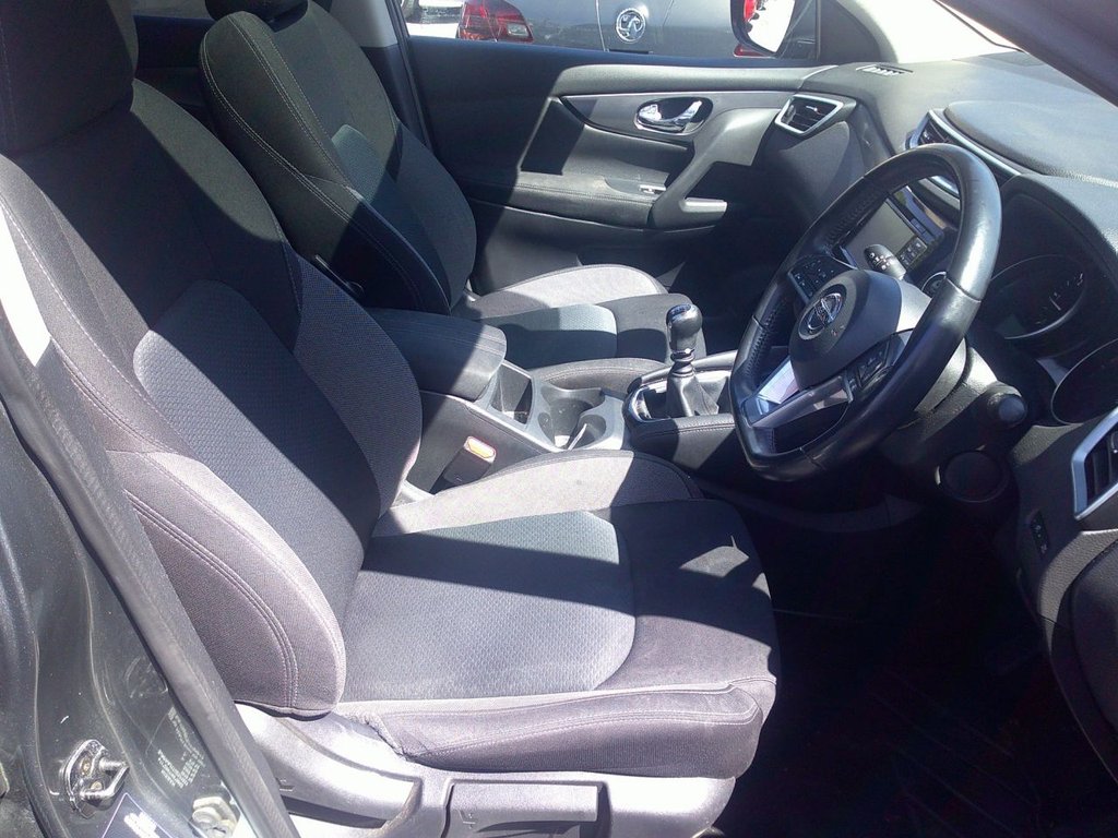 Used Nissan Qashqai 2018 for sale - 77507255: Photo 32