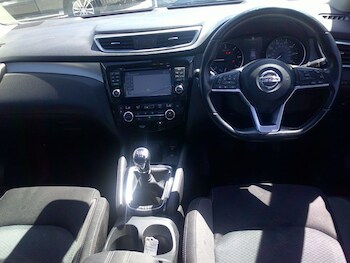 Used Nissan Qashqai 2018 for sale - 77507255: Photo