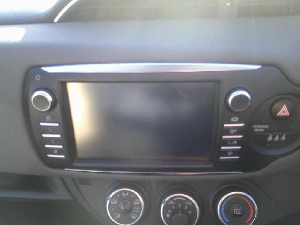 Used Toyota Yaris 2019 for sale - 77133370: Photo 15