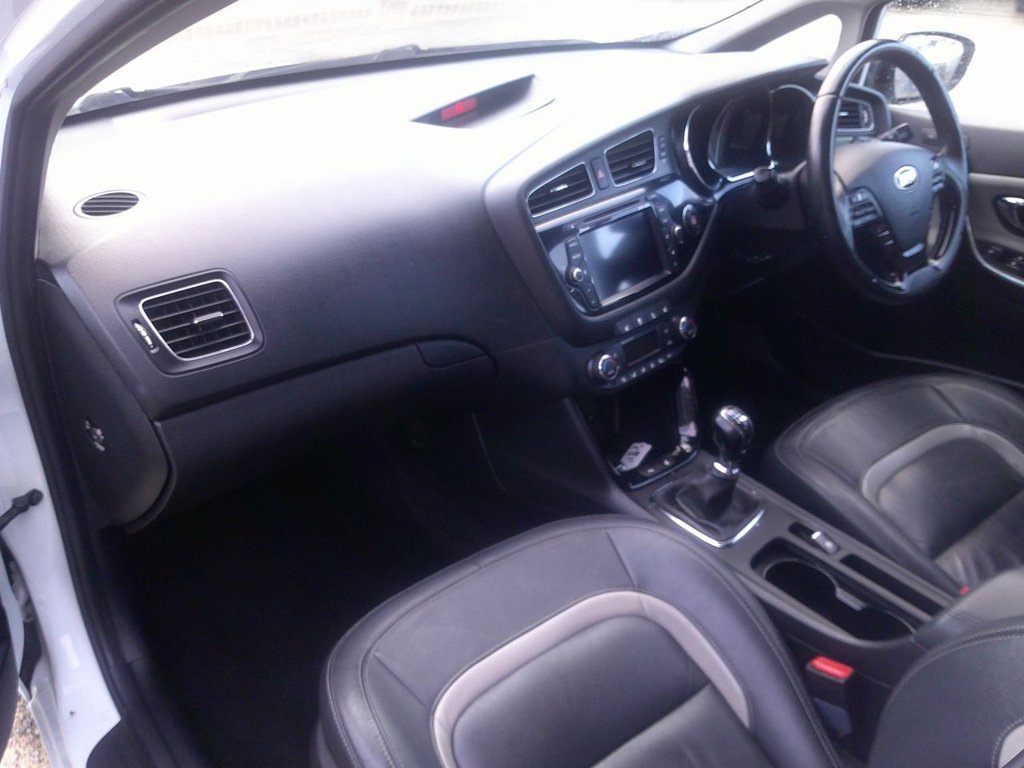 Used Kia Ceed 2014 for sale - 76647274: Photo 16