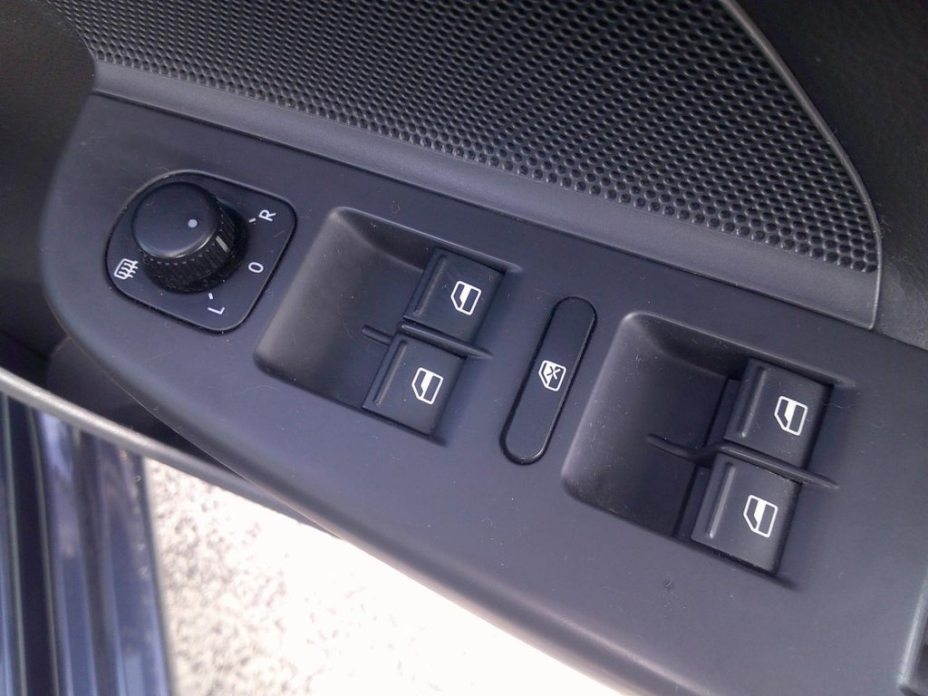 Used Volkswagen Golf 2008 for sale - 76950119: Photo 18