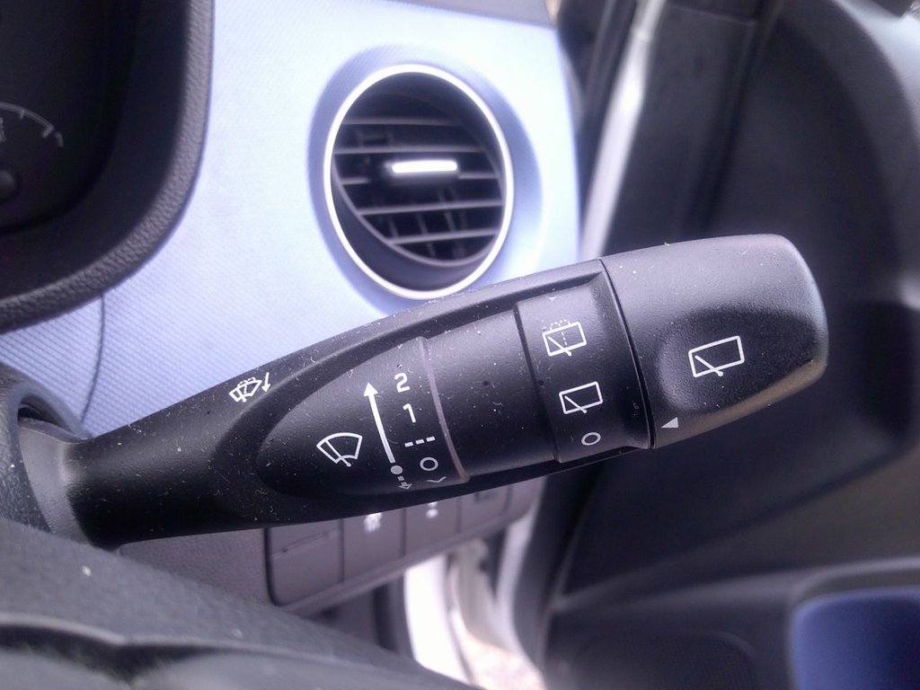 Used Hyundai i10 2016 for sale - 77835850: Photo 28