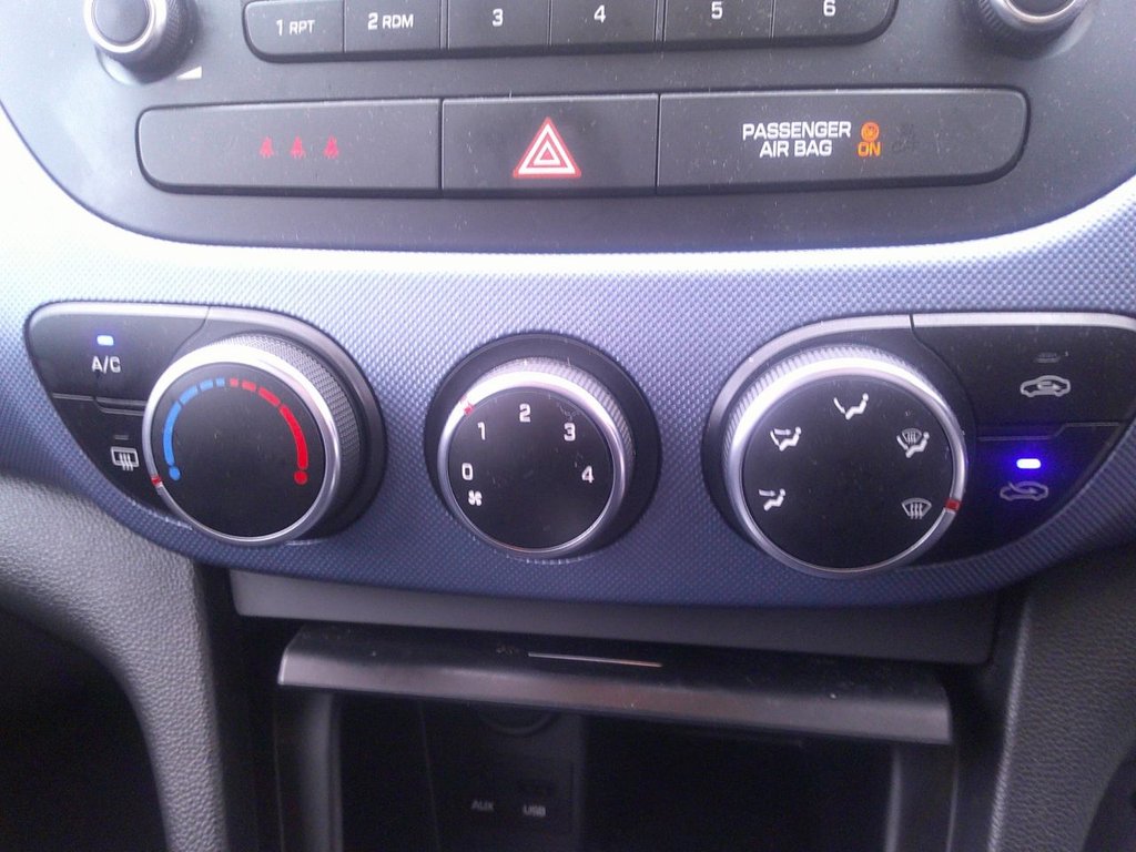 Used Hyundai i10 2016 for sale - 77835850: Photo 31