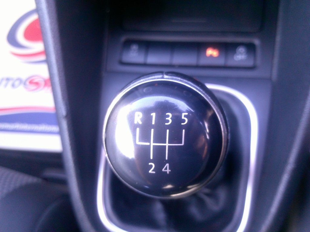 Used Volkswagen Golf 2011 for sale - 77920212: Photo 24