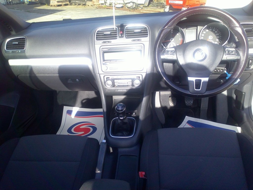 Used Volkswagen Golf 2011 for sale - 77920212: Photo 3