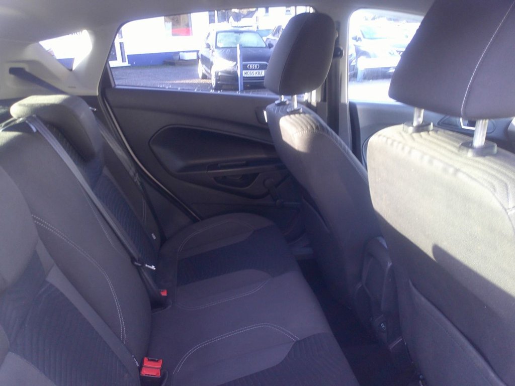Used Ford Fiesta 2015 for sale - 76901130: Photo 5