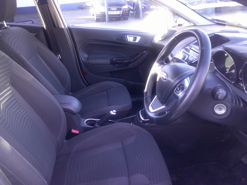 Used Ford Fiesta 2015 for sale - 76901130: Photo 6