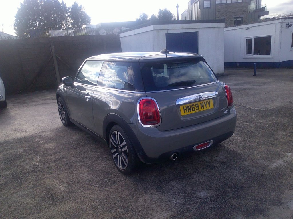 Used MINI Hatch 2019 for sale - 77250725: Photo 19