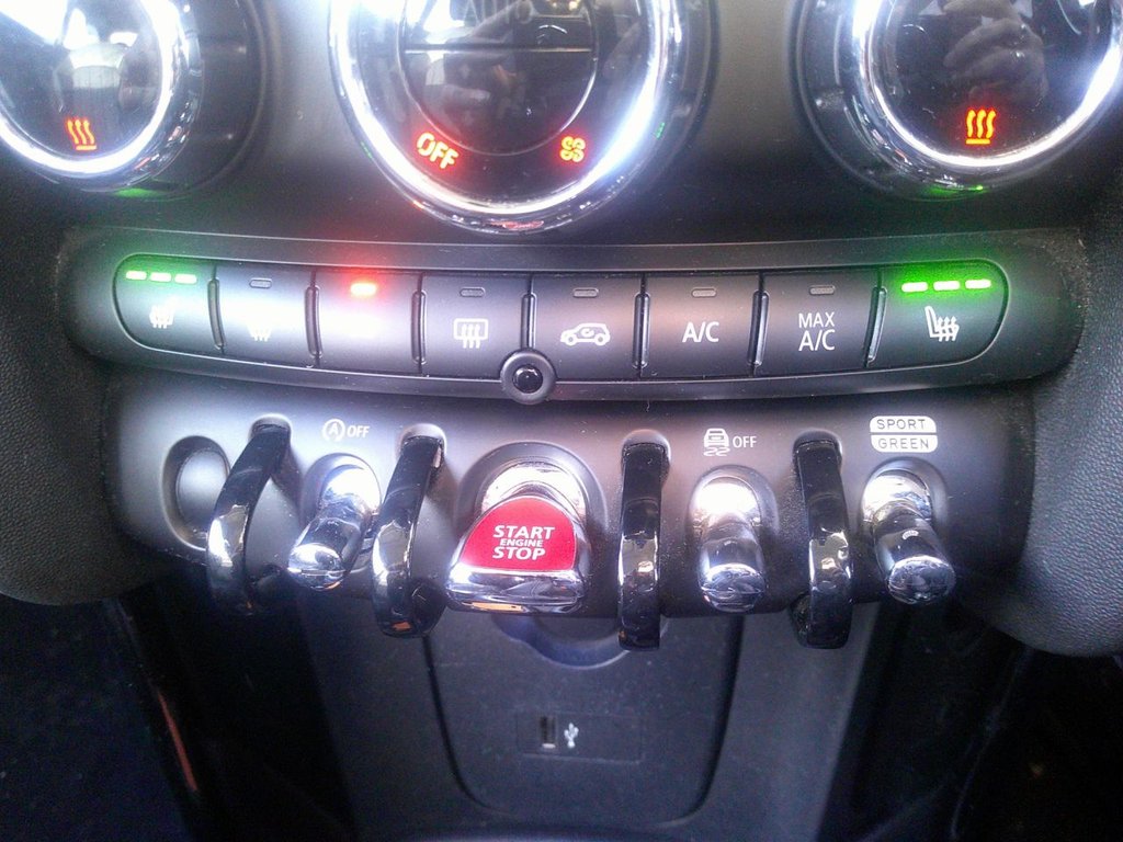 Used MINI Hatch 2019 for sale - 77250725: Photo 30