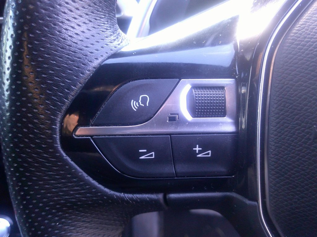 Used Peugeot 5008 2019 for sale - 76698772: Photo 17