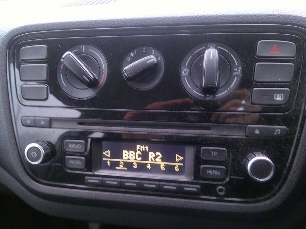 Used Volkswagen up! 2013 for sale - 77936018: Photo 14