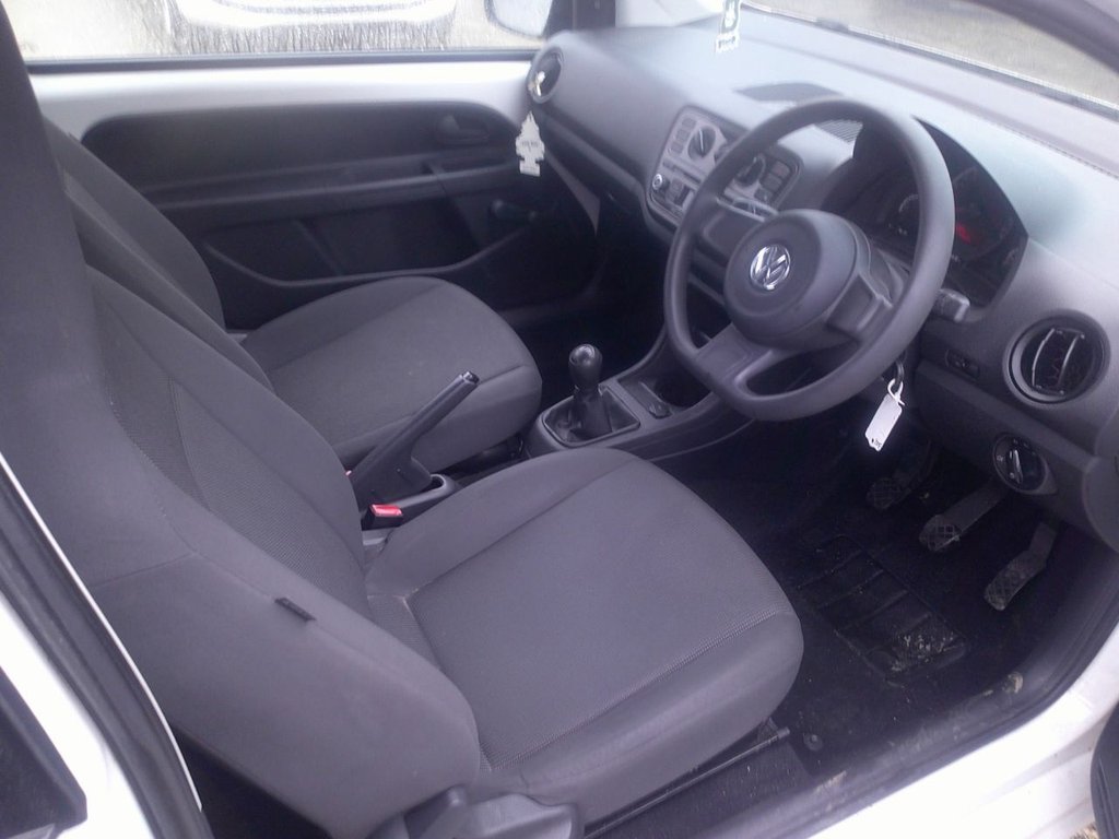 Used Volkswagen up! 2013 for sale - 77936018: Photo 17