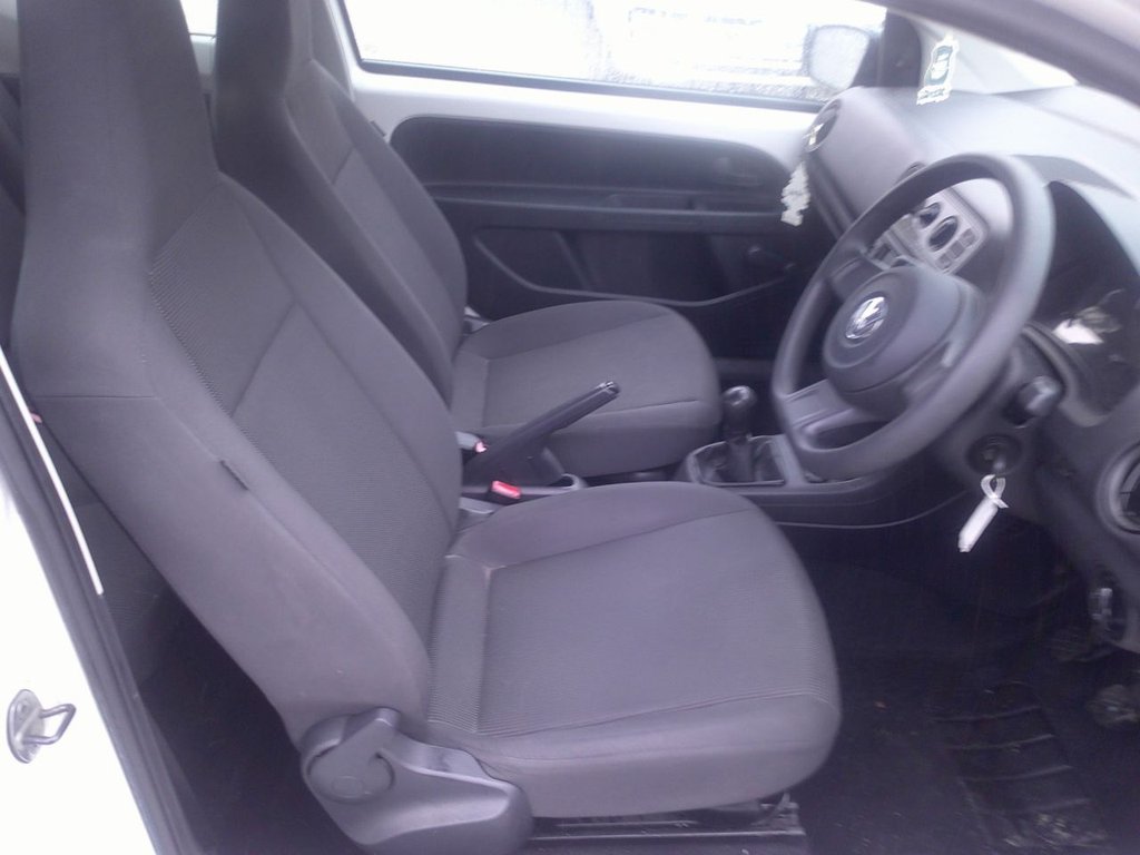 Used Volkswagen up! 2013 for sale - 77936018: Photo 6