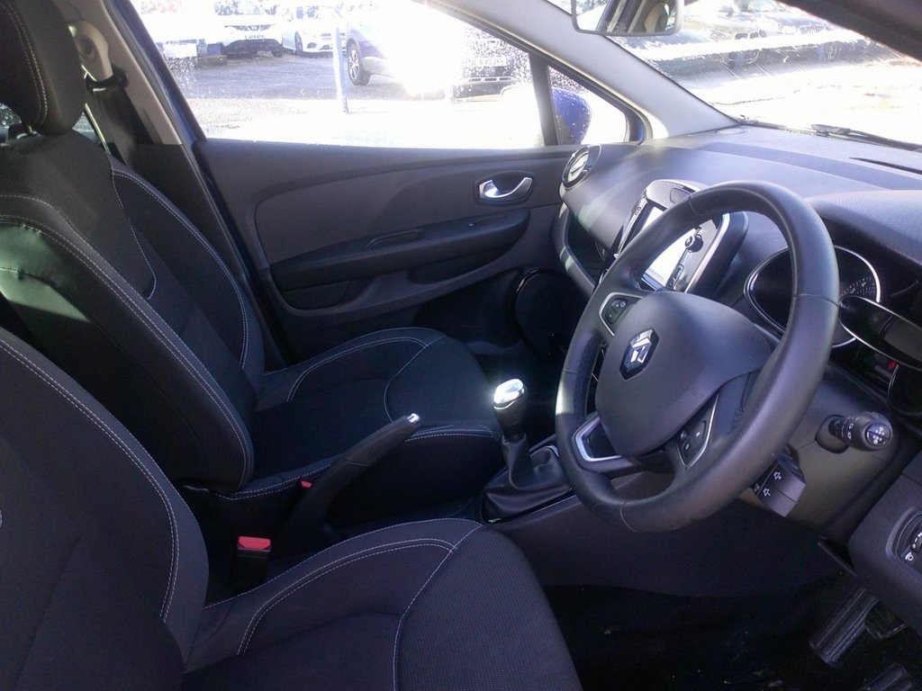 Used Renault Clio 2019 for sale - 77133371: Photo 11