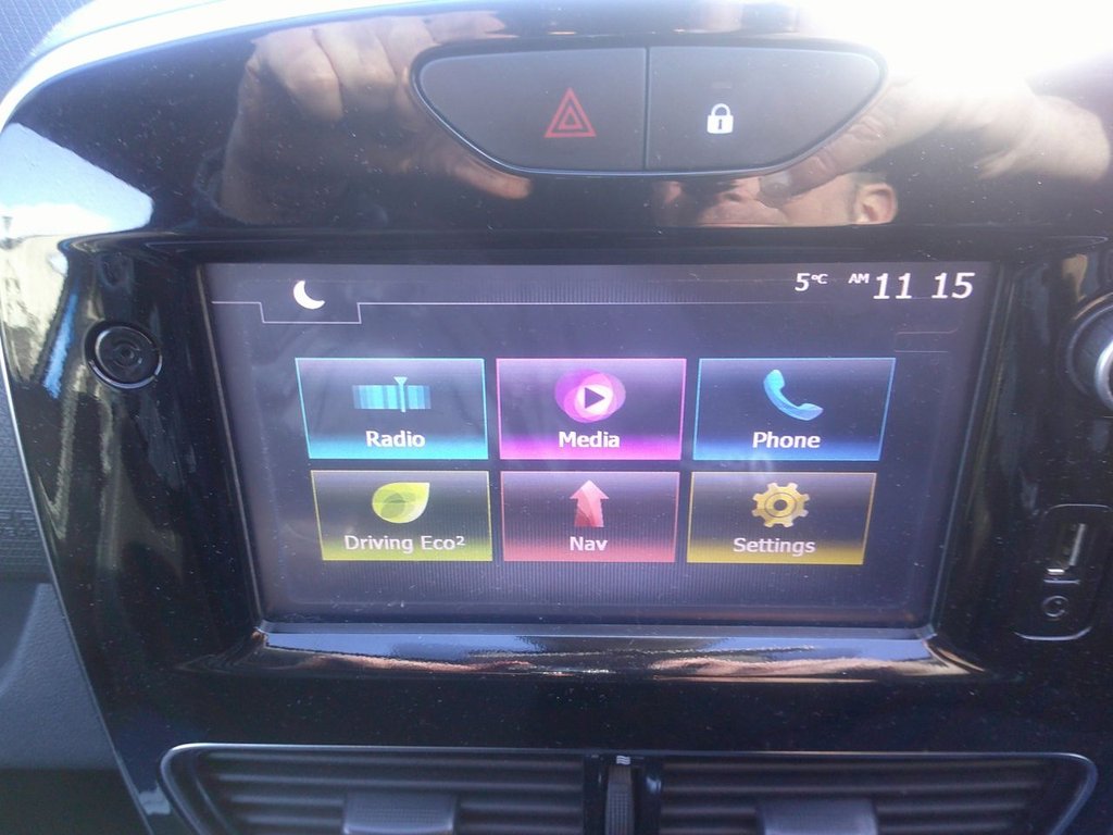 Used Renault Clio 2019 for sale - 77133371: Photo 16