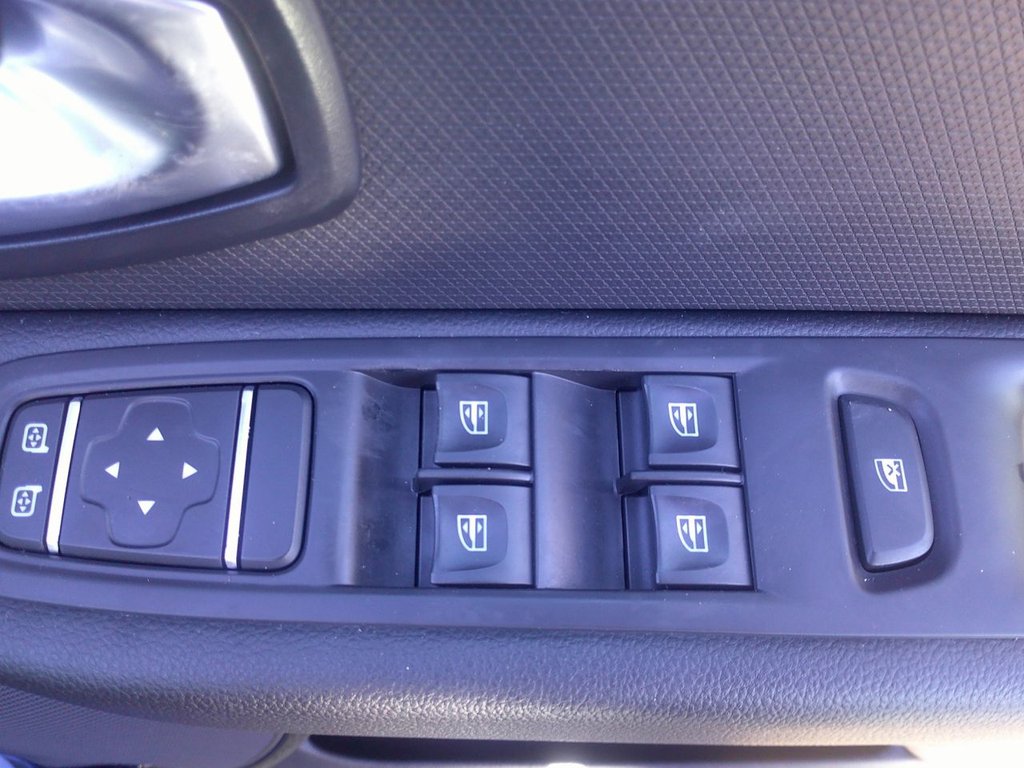 Used Renault Clio 2019 for sale - 77133371: Photo 22