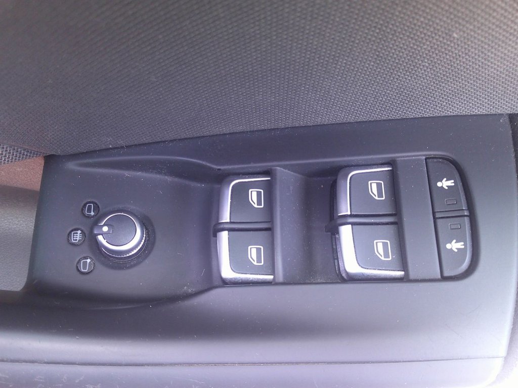 Used Audi Q3 2015 for sale - 76909932: Photo 12