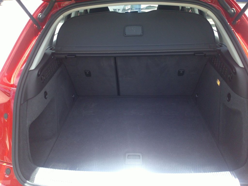 Used Audi Q3 2015 for sale - 76909932: Photo 16