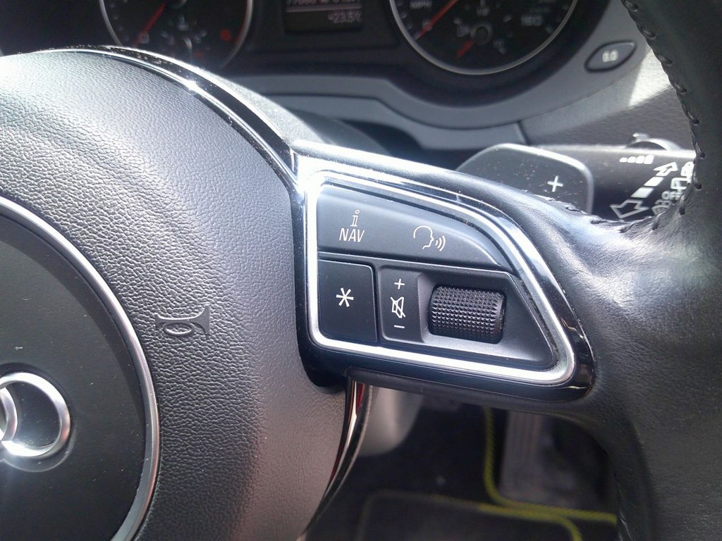 Used Audi Q3 2015 for sale - 76909932: Photo 17