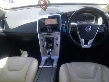 Used Volvo XC60 2017 for sale - 78839423: Photo