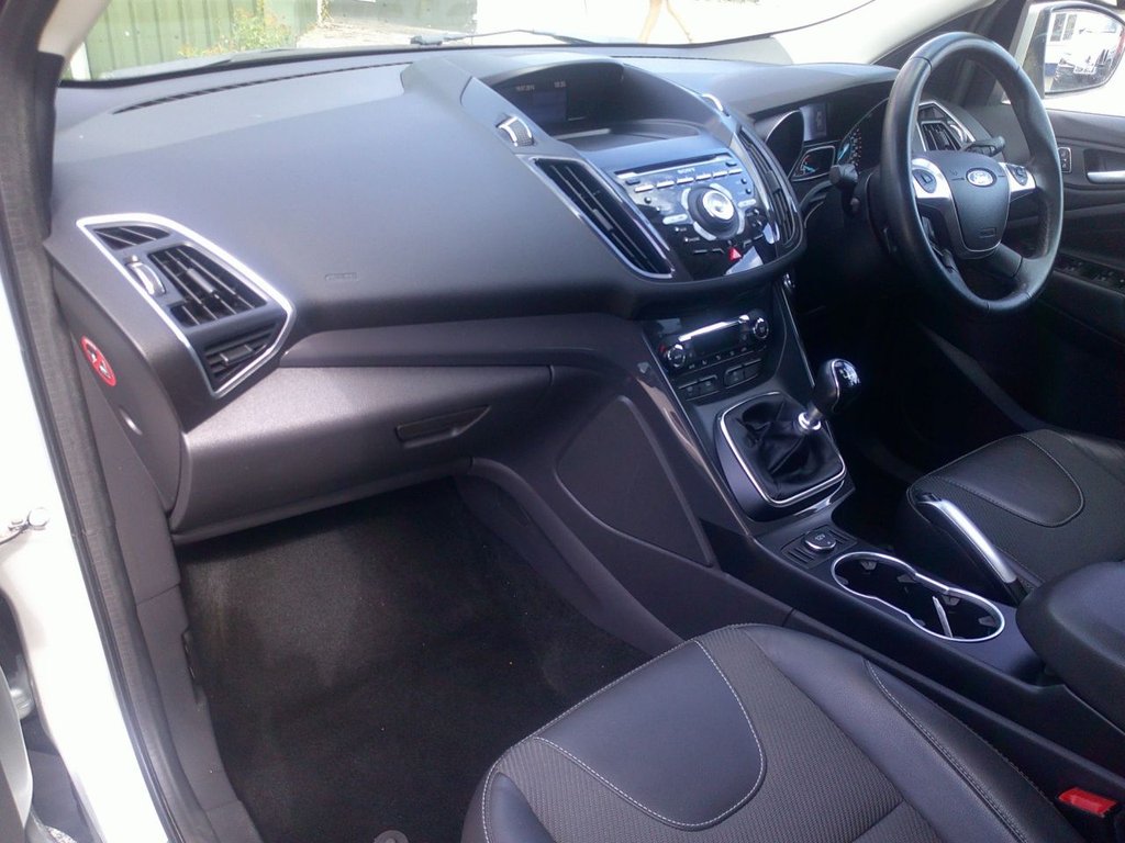 Used Ford Kuga 2015 for sale - 77355924: Photo 14