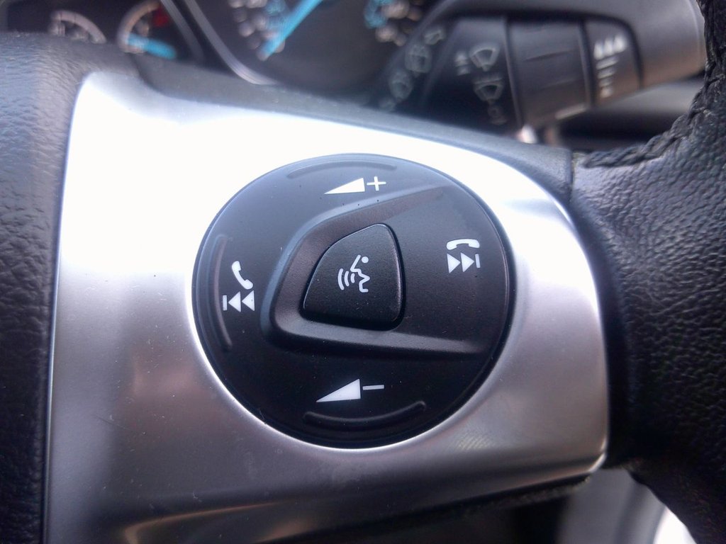 Used Ford Kuga 2015 for sale - 77355924: Photo 22