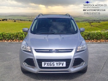 Used Ford Kuga 2015 for sale - 77355924: Photo